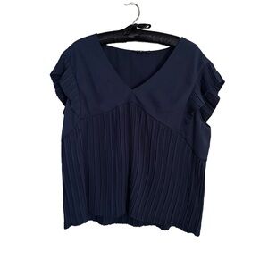 Navy Blue Silky Pleated L.N.V Women's Top (new without tags) Women’s Size XL
